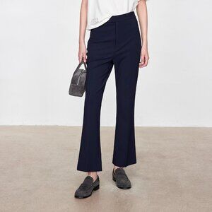 CHICJOC Navy High-Waist Tailored Cropped Pants — in Navy Size 40